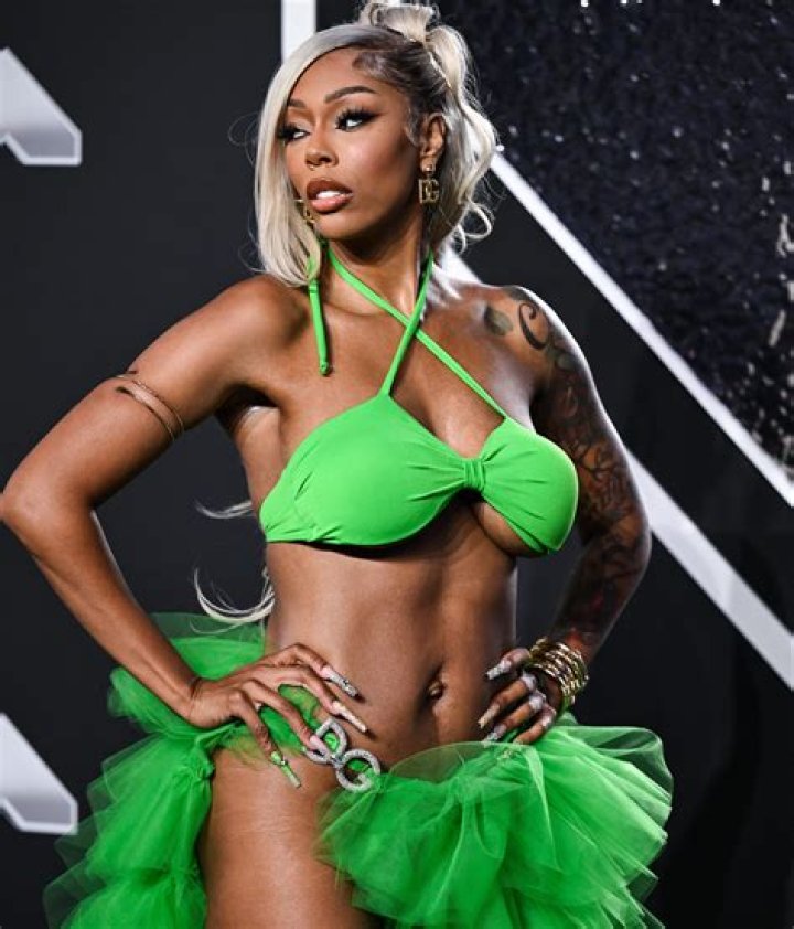 Unveiling Adizia Benson's Impact: Discoveries And Insights