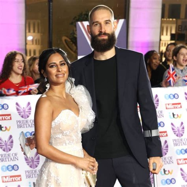 Akila S Nathan's Husband's Name And Beyond