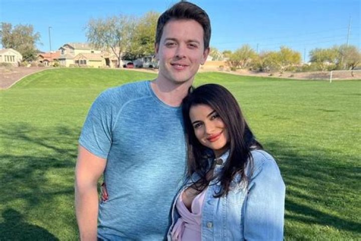Uncover The Secrets: Chad Duell's Wife Revealed!