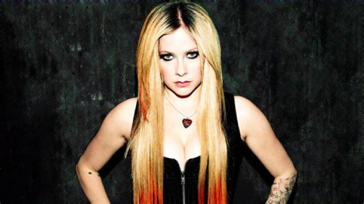 Avril Lavigne's Family And The Question Of A Child