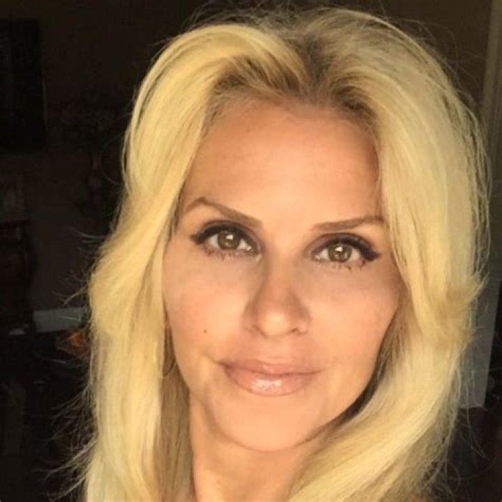 Discover The Surprising Connection Between Donna Sinatra D'Alessandro And Frank Sinatra