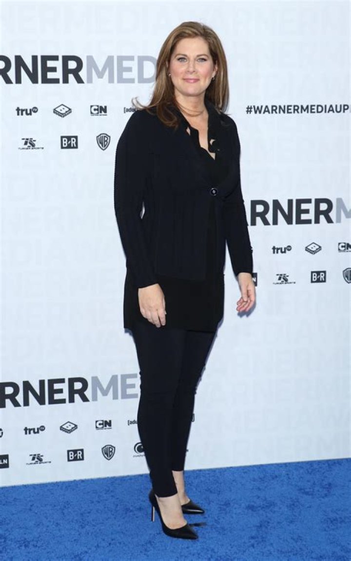 A Journey Into News Anchor Earnings