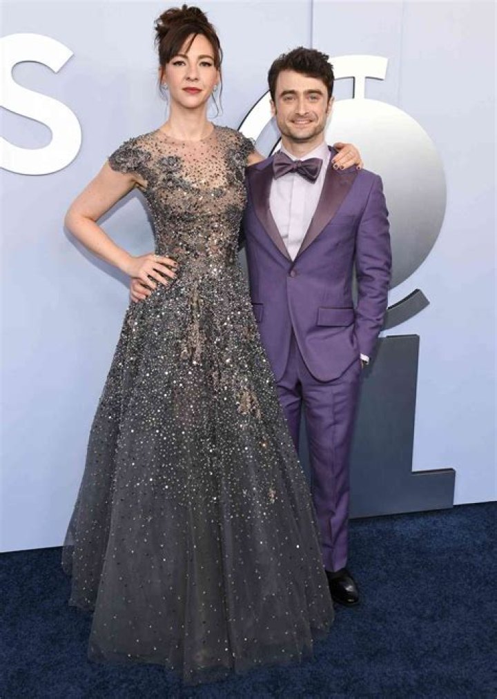 How Tall Is Erin Darke?