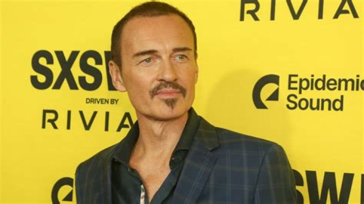 Julian McMahon's Parkinson's Disease Journey