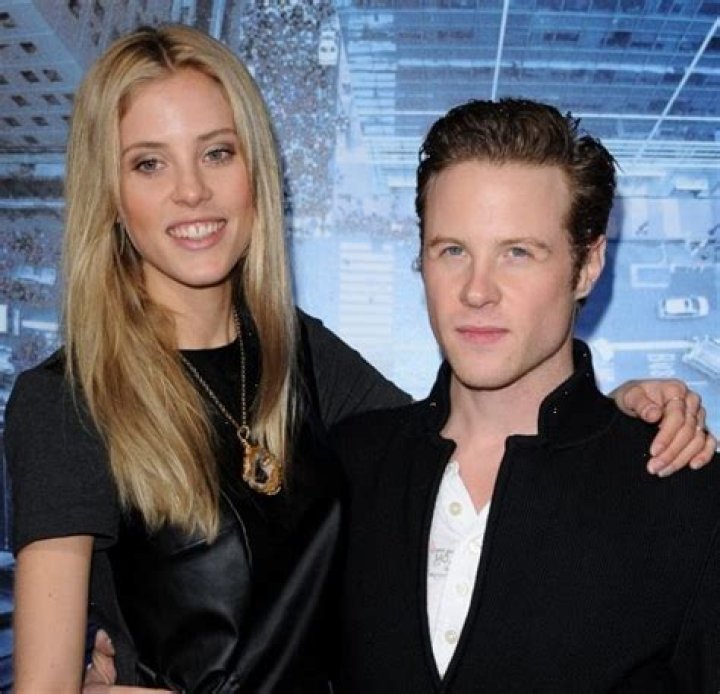 Unveiling The Enigmatic Personal Life Of Lauren German: Discoveries And Insights