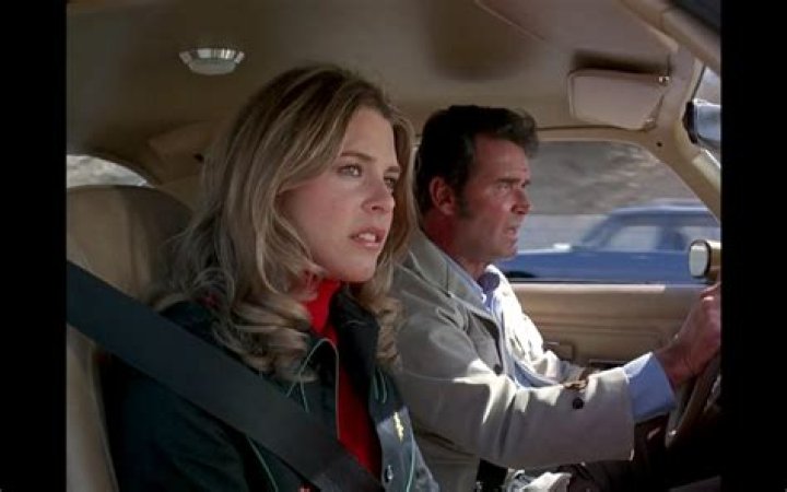 Uncover The Untold Stories Of Lindsay Wagner In The Rockford Files