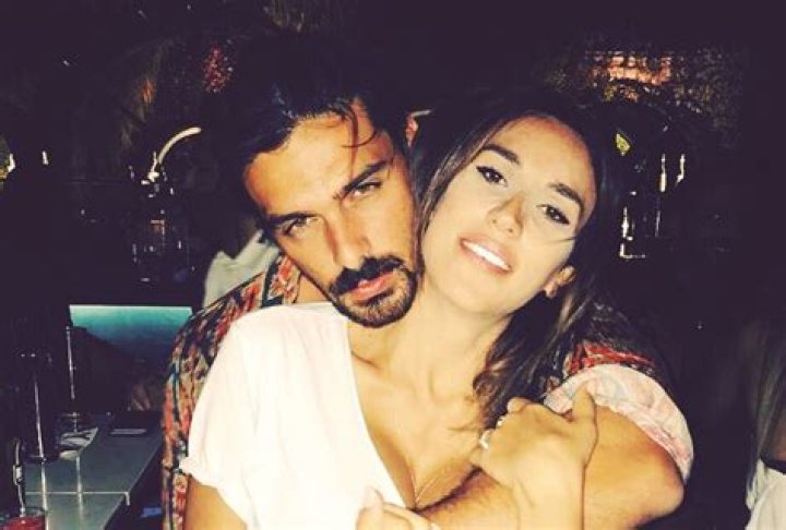 Uncover Unveiled Secrets Of Michele Morrone's Wife: Exclusive Insights