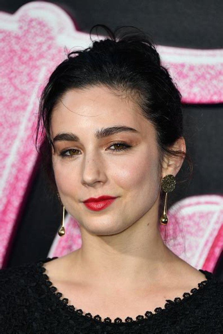 Molly Ephraim Net Worth ·