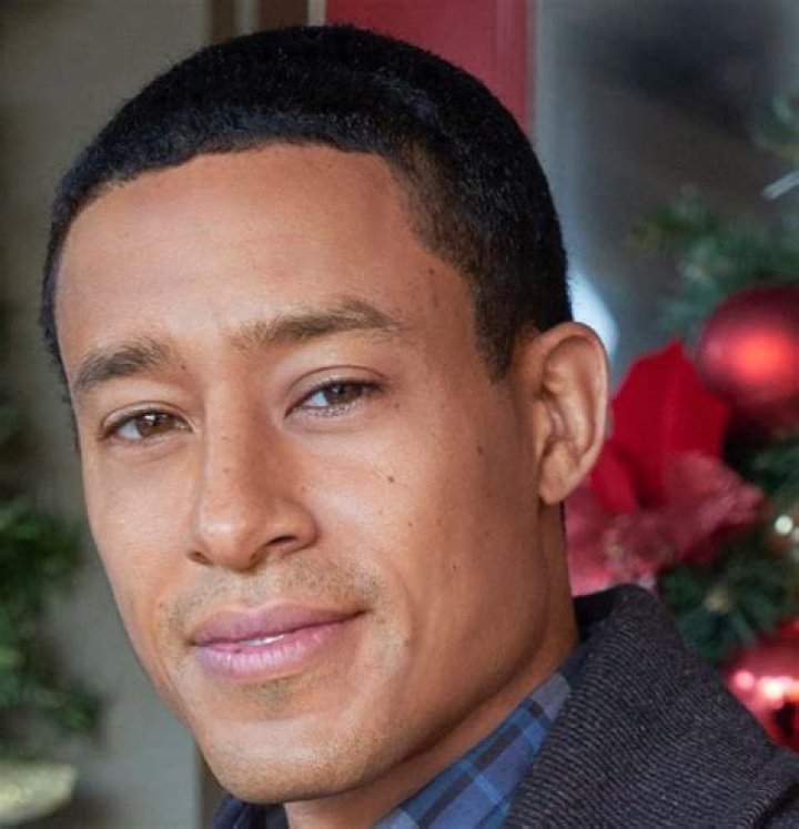 Patrick Fabian Biography, Age, Height, Wife, Net Worth, Family