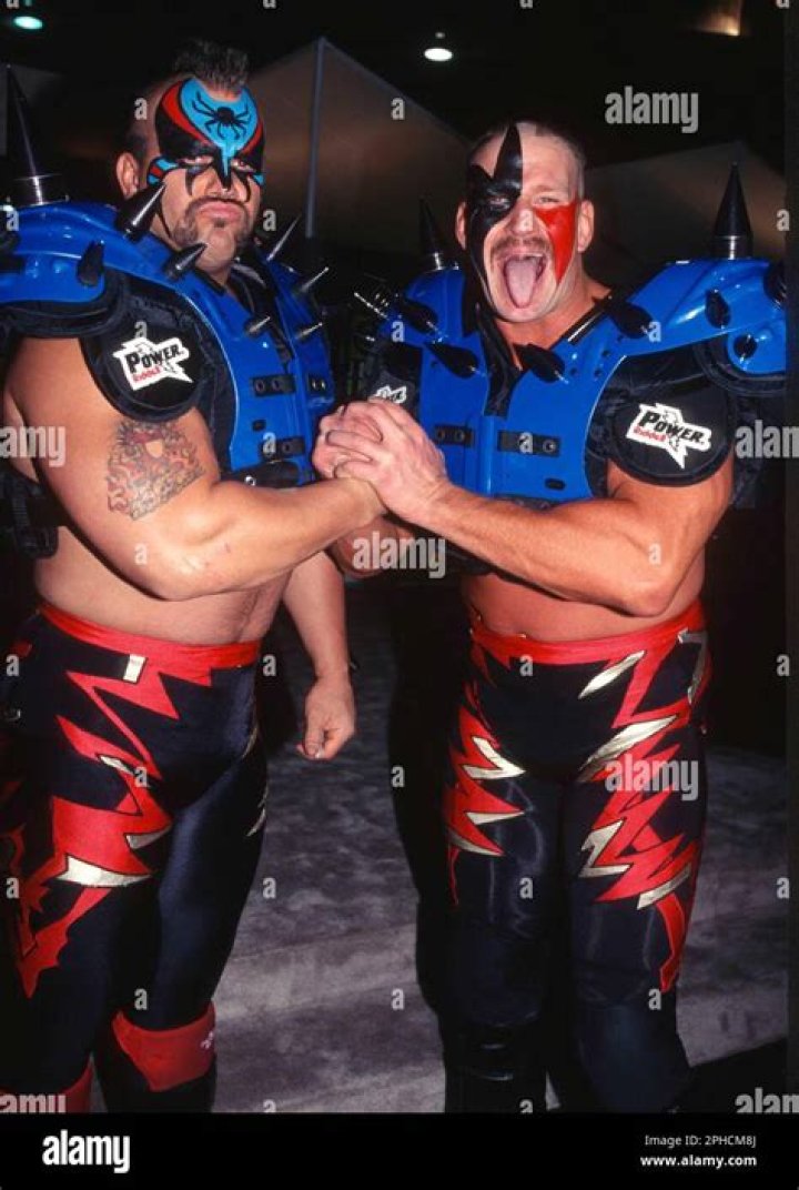 Road Warrior Hawk Biography, Age, Height, Wife, Net Worth, Family