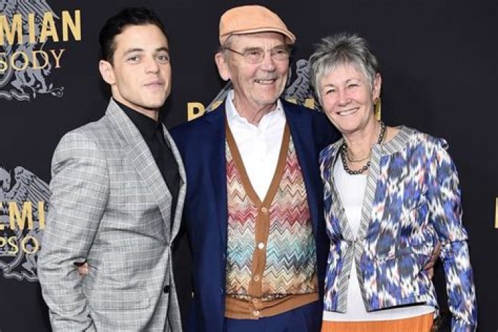 Who Are Rami Malek Parents? Mother Nelly Malek And Father Said Malek? ·