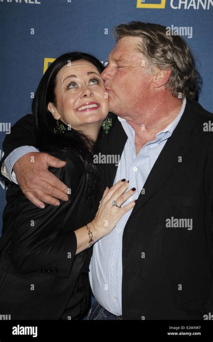 Who Is Geraldine Hughes Husband?