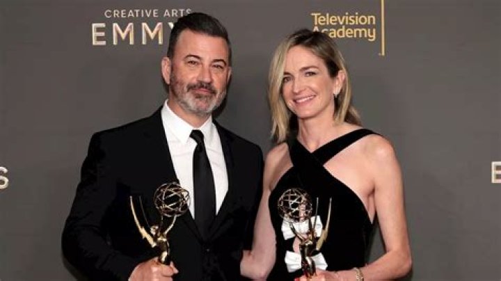 Who is Jimmy Kimmel Wife Molly McNearney? Insights About Married Life, Net Worth, Career, & Son ·