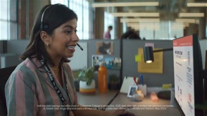 Unveiling The Face Behind Sam In Consumer Cellular Commercials: Discoveries And Insights